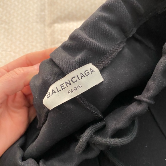 Balenciaga sweat pants - Picture 4 of 5